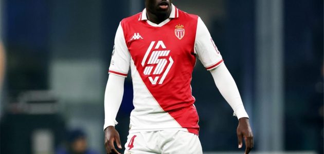 خطأ كورتوا الفادح يمنح موناكو هدفاً ضد ريال مدريد في دوري أبطال أوروبا