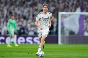 دين هويسن يكشف عن معاناته مع الإصابات ويلقي باللوم على ‘سوء الحظ’ في ريال مدريد