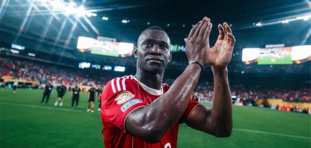 فالنسيا يوجه بوصلته نحو أليو ديانج بعد تعثر صفقة نجم وست هام