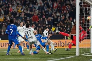 ألفارو بينيتو يصف خسارة ريال مدريد أمام ألباسيتي بالفضيحة ويحمّل اللاعبين مسؤولية إقالة ألونسو