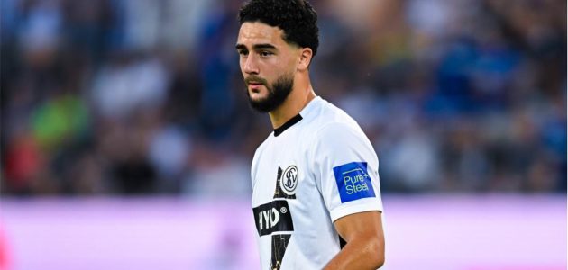 الأهلي المصري يفاوض الموهبة الفلسطينية محمد محمود لتعزيز هجومه