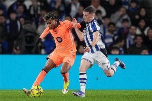 صراع الليغا الإسبانية: راشفورد يعادل لبرشلونة وجوديس يستعيد التقدم لريال سوسيداد